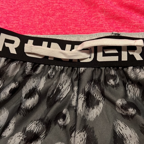 Girls Under Armor Heatgear outfit - Picture 15 of 16